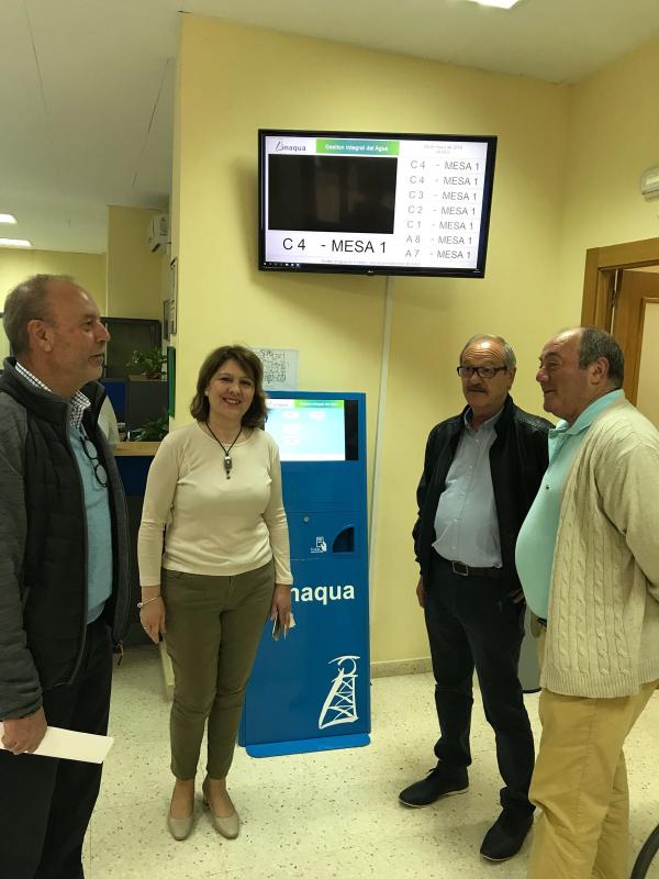 Linaqua estrena un sistema de gestión de esperas en su oficina